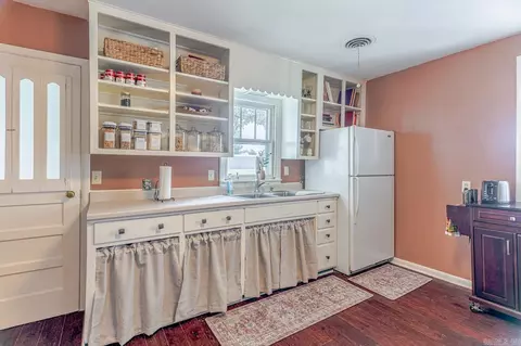 Kitchen - 203 W Third St, Weiner, AR 72479 photo 3 of 4