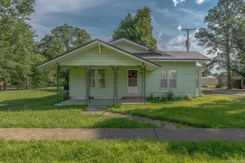 203 W Third St, Weiner, AR 72479