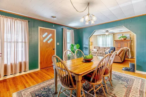 Dining - 203 W Third St, Weiner, AR 72479 photo 2 of 2