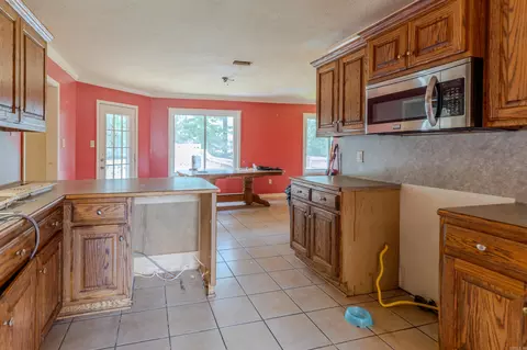 Kitchen - 514 Galina St, Beebe, AR 72012 photo 2 of 3