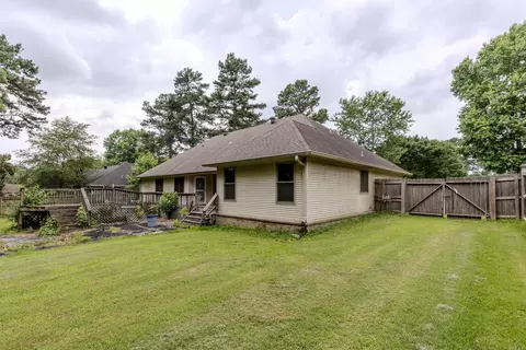Exterior - 514 Galina St, Beebe, AR 72012 photo 7 of 8