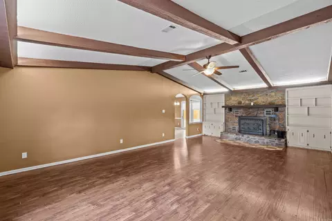 Living - 18 Pinewood Dr, Cabot, AR 72023 photo 1 of 4