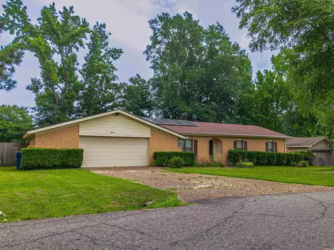 Exterior - 18 Pinewood Dr, Cabot, AR 72023 photo 3 of 6