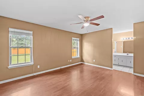 Bedroom - 18 Pinewood Dr, Cabot, AR 72023 photo 1 of 7