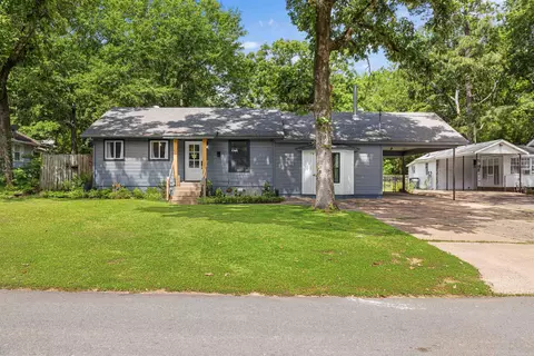 305 Glenora Ave, Sherwood, AR 72120