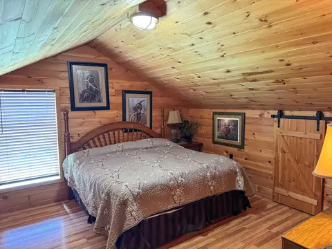 Bedroom - 7135 Hwy 124, Quitman, AR 72131 photo 2 of 3