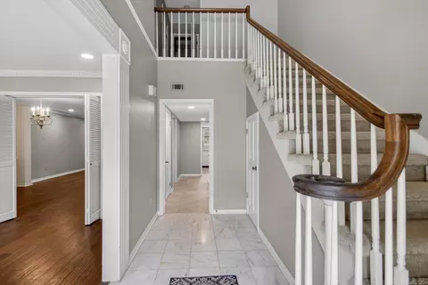 103 Cambridge Pl, Little Rock, AR 72227