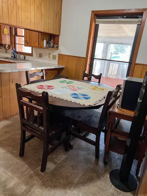 Dining - 430 W Mill St, Malvern, AR 72104 photo 1 of 1