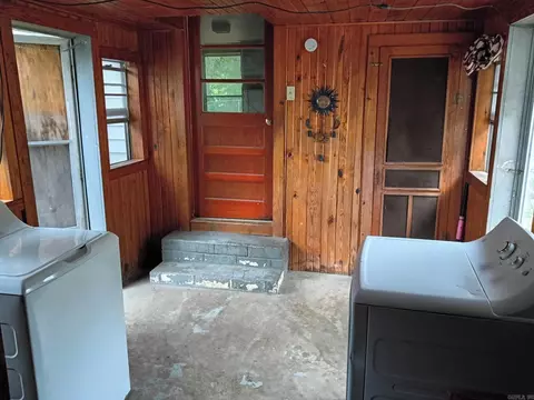 Exterior - 430 W Mill St, Malvern, AR 72104 photo 17 of 17