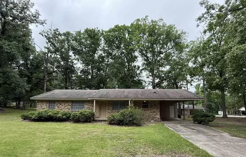 614 Winchester St, White Hall, AR 71602