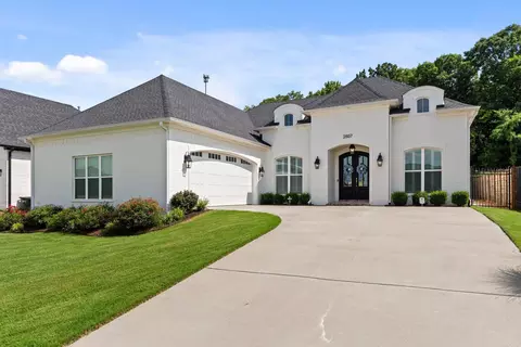 2507 Overcup Dr, Conway, AR 72034