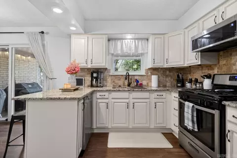 Kitchen - 4115 Stillman Loop, Bryant, AR 72022 photo 2 of 2