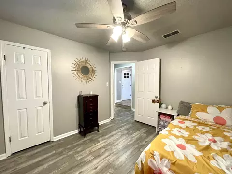 Bedroom - 300 N Willow Ave, Trumann, AR 72472 photo 5 of 5
