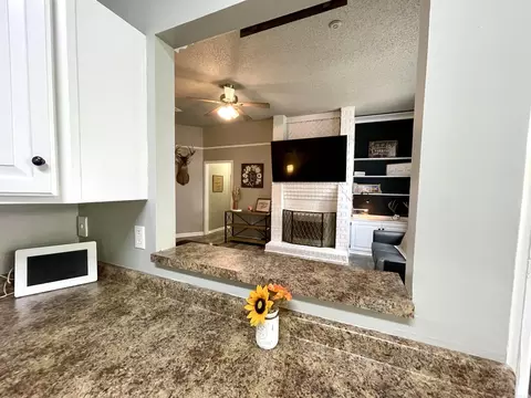 Kitchen - 300 N Willow Ave, Trumann, AR 72472 photo 3 of 3