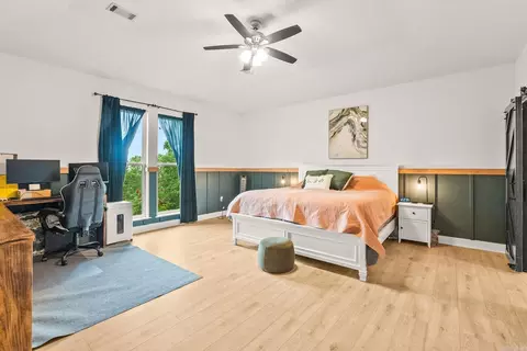 Bedroom - 14 Eagle Crst, Conway, AR 72032 photo 2 of 5