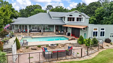 401 Quarry Rd, Russellville, AR 72802