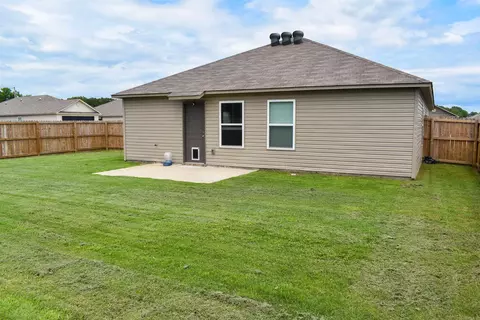 Exterior - 45 Oak Leaf Dr, Conway, AR 72032 photo 7 of 8