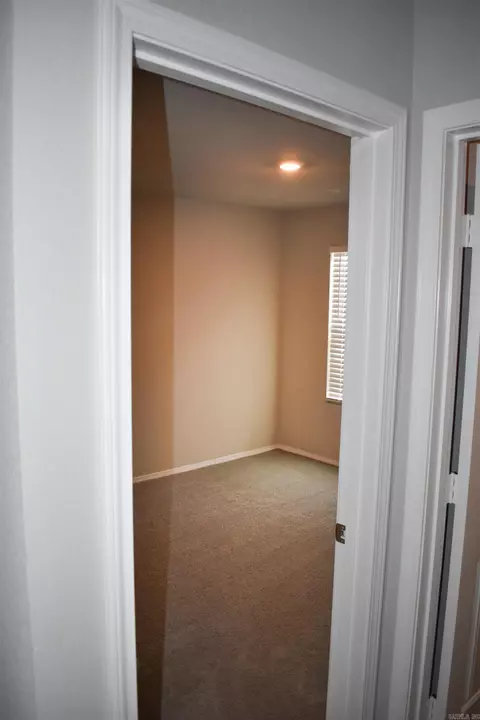 Entry Way - 45 Oak Leaf Dr, Conway, AR 72032 photo 1 of 4