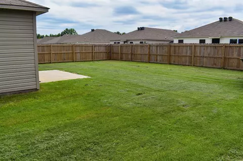 Exterior - 45 Oak Leaf Dr, Conway, AR 72032 photo 5 of 8