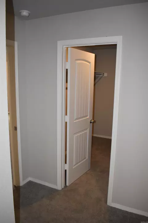Entry Way - 45 Oak Leaf Dr, Conway, AR 72032 photo 4 of 4