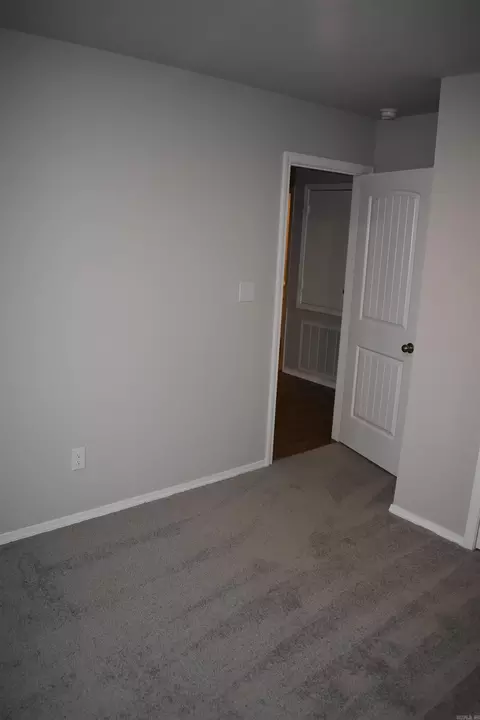 Bedroom - 45 Oak Leaf Dr, Conway, AR 72032 photo 1 of 6