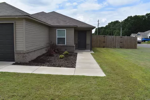 Exterior - 45 Oak Leaf Dr, Conway, AR 72032 photo 3 of 8