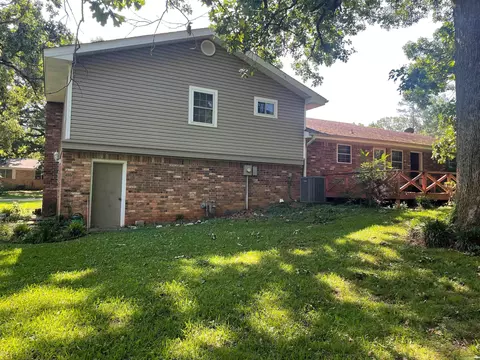 Exterior - 7241 Ross Ln, Benton, AR 72019 photo 2 of 3