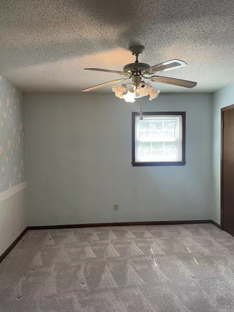Bedroom - 7241 Ross Ln, Benton, AR 72019 photo 4 of 4