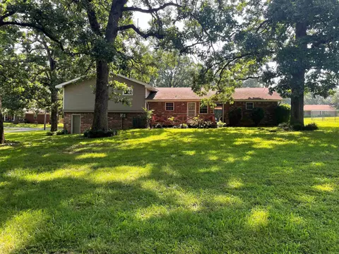 Exterior - 7241 Ross Ln, Benton, AR 72019 photo 3 of 3