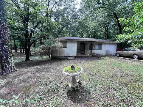 6310 Shaner Cir, Little Rock, AR 72210