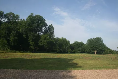 8901 Plantation Pt, Scott, AR 72142