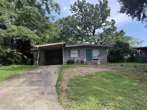 34 Meadowcliff Dr, Little Rock, AR 72209