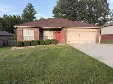 131 Weathering Dr, Austin, AR 72007
