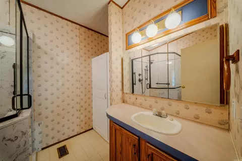 Bath - 6659 Calhoun 37 Rd, Hampton, AR 71744 photo 2 of 4