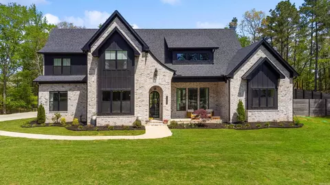 5016 Westridge Cir, Benton, AR 72019