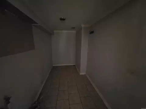 Entry Way - 4430 Dixie, Benton, AR 72015 photo 2 of 2