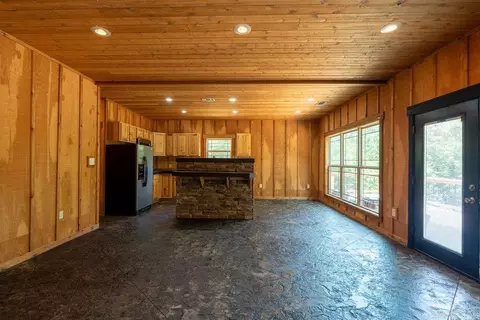 Living - 94 Jerry Ln, Quitman, AR 72131 photo 6 of 6