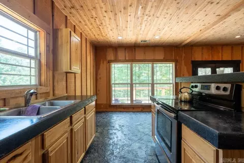 Kitchen - 94 Jerry Ln, Quitman, AR 72131 photo 2 of 3