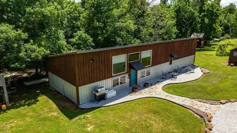 Exterior - 2306 County Road 8050, Jasper, AR 72641 photo 8 of 13