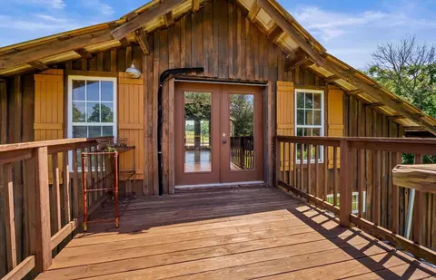Exterior - 2306 County Road 8050, Jasper, AR 72641 photo 6 of 13