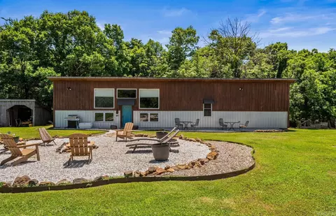 Exterior - 2306 County Road 8050, Jasper, AR 72641 photo 7 of 13