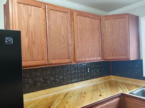 Kitchen - 619 S Sikes Rd St, Rector, AR 72461 photo 4 of 5