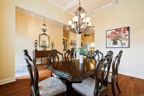 Dining - 6533 Westminster, Benton, AR 72019 photo 3 of 5