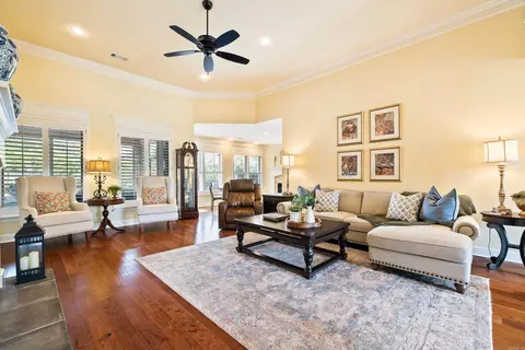 Living - 6533 Westminster, Benton, AR 72019 photo 1 of 2