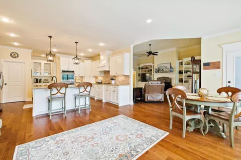 Kitchen - 6533 Westminster, Benton, AR 72019 photo 1 of 5