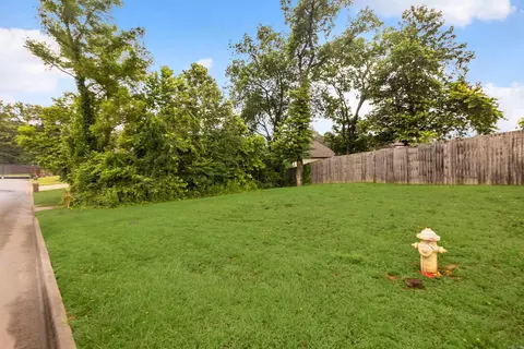 Exterior - 6533 Westminster, Benton, AR 72019 photo 8 of 16