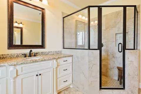Bath - 6533 Westminster, Benton, AR 72019 photo 4 of 5