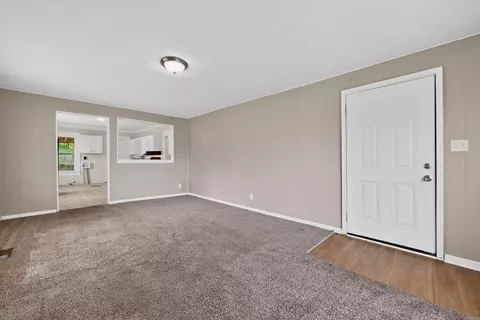 Living - 511 Boswell Rd, Bryant, AR 72022 photo 4 of 6