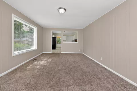 Living - 511 Boswell Rd, Bryant, AR 72022 photo 1 of 6