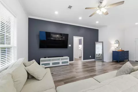 Entry Way - 921 Villa Vista Loop, Cabot, AR 72023 photo 5 of 6